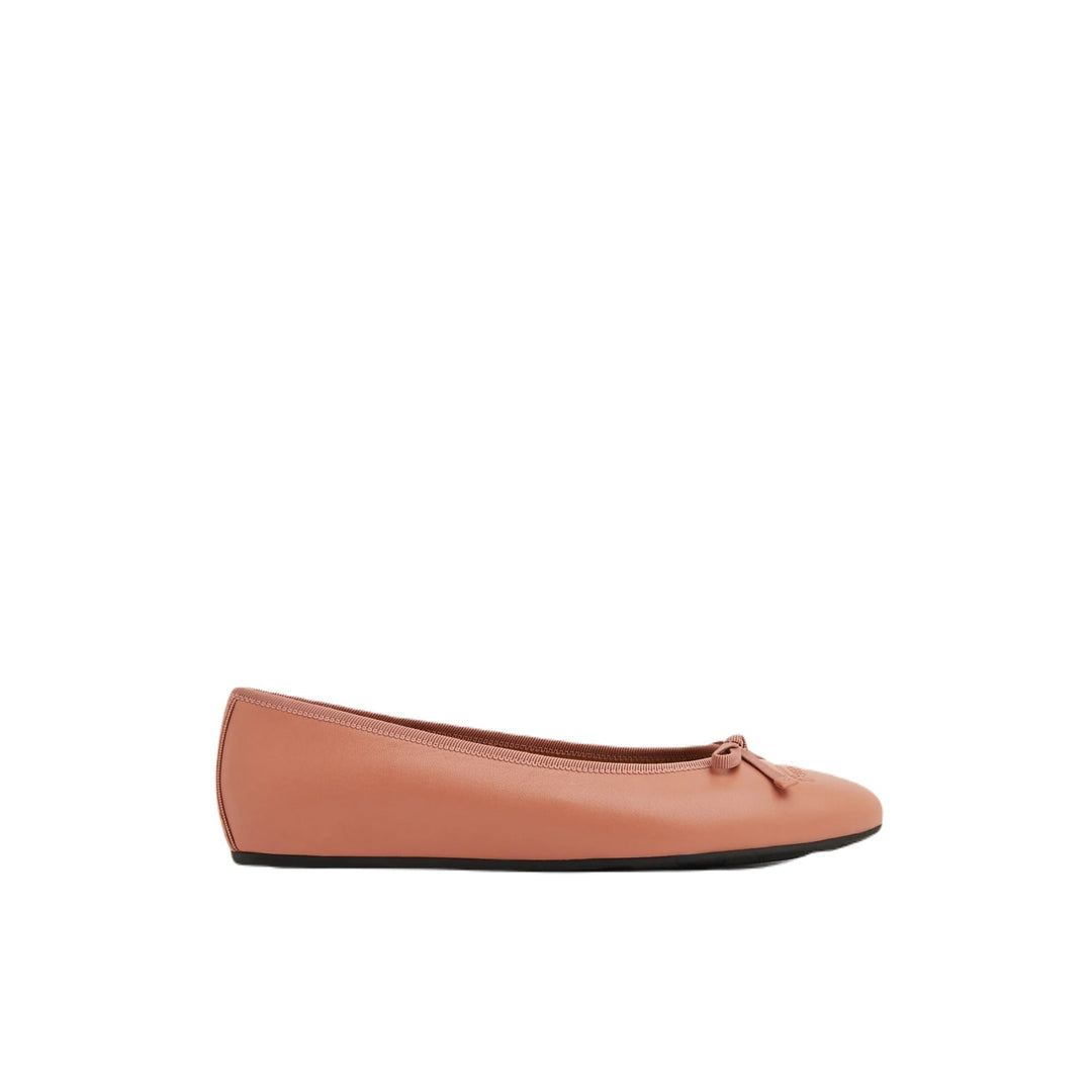 Salvatore FerragamoShoes - Ferragamo Ballerina Women's Ballets Beige - 8057553767401 - Ask Me Wear