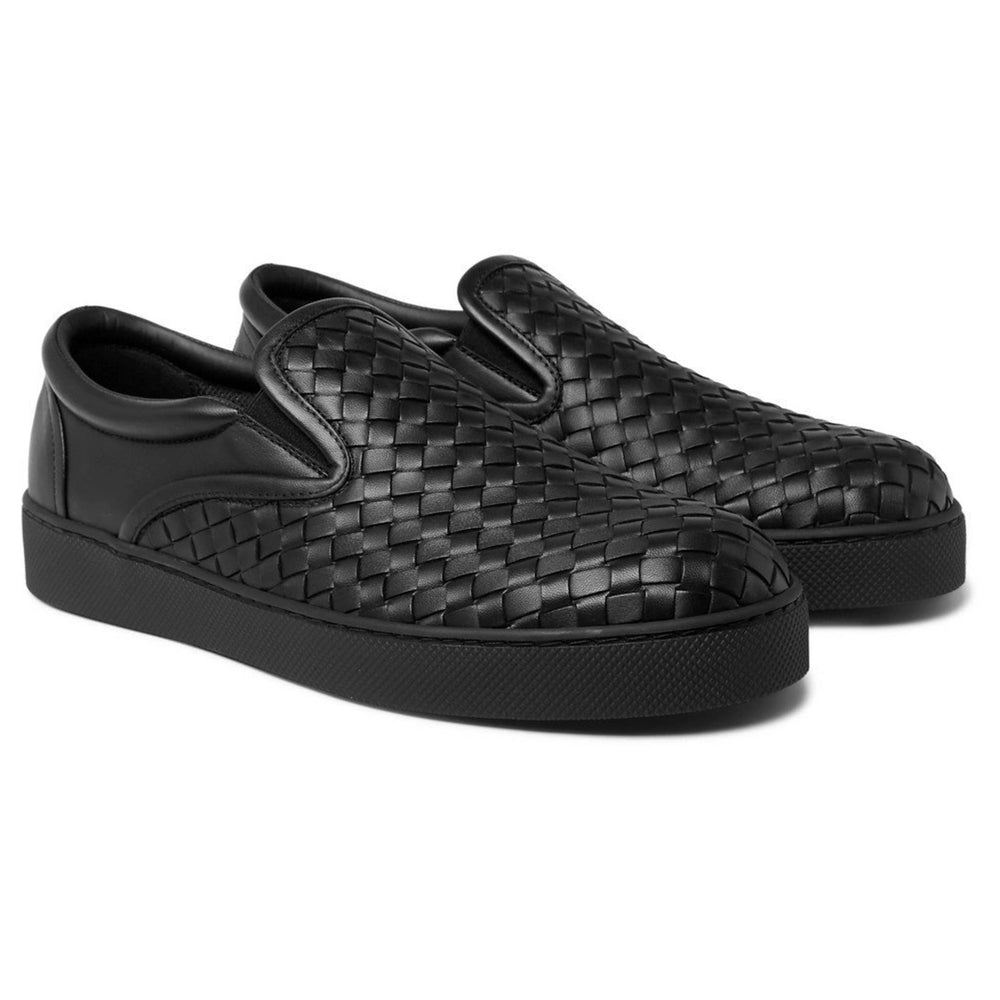 Bottega VenetaShoes - Bottega Veneta Intrecciato Leather Dodger Sneakers - 548205 VV351 1000 - Ask Me Wear
