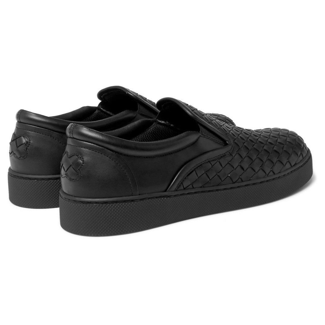 Bottega VenetaShoes - Bottega Veneta Intrecciato Leather Dodger Sneakers - 548205 VV351 1000 - Ask Me Wear