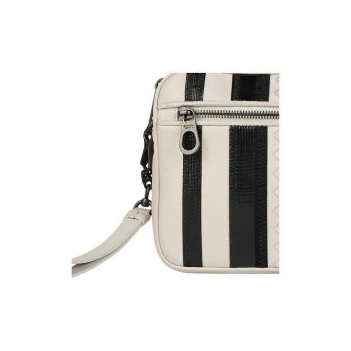 Bottega VenetaBags - Bottega Veneta Intrecciato Nappa Borsa Wristlet - 519961VBKB11773 - Ask Me Wear