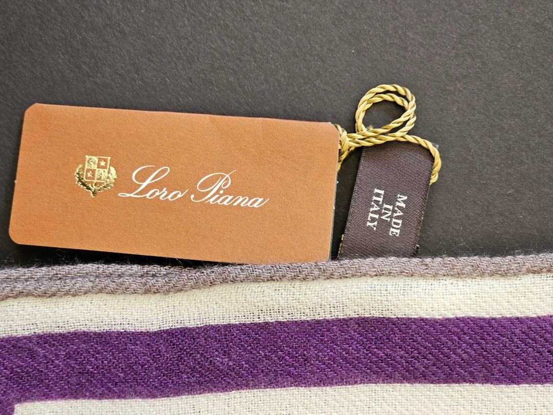 Loro PianaAccessories - Scarves - Loro Piana Women Scarf - Carre Vacanze Romane - 70% Cashmere - FAF8685 - Ask Me Wear