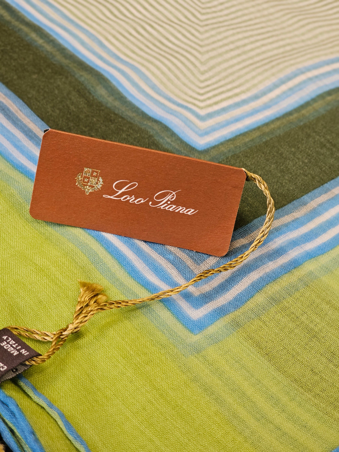 Loro PianaAccessories - Scarves - Loro Piana Women Scarf - Scialle Piazza Di Spagna Uniqu - 100% Cashmere - FAF2124 - Ask Me Wear