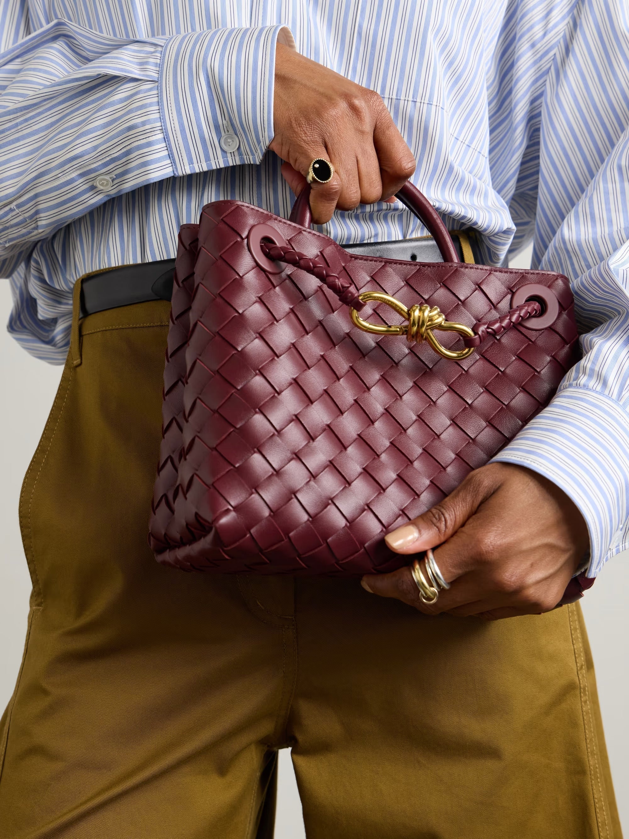You can really buy an authentic Bottega Veneta bag under $1,000