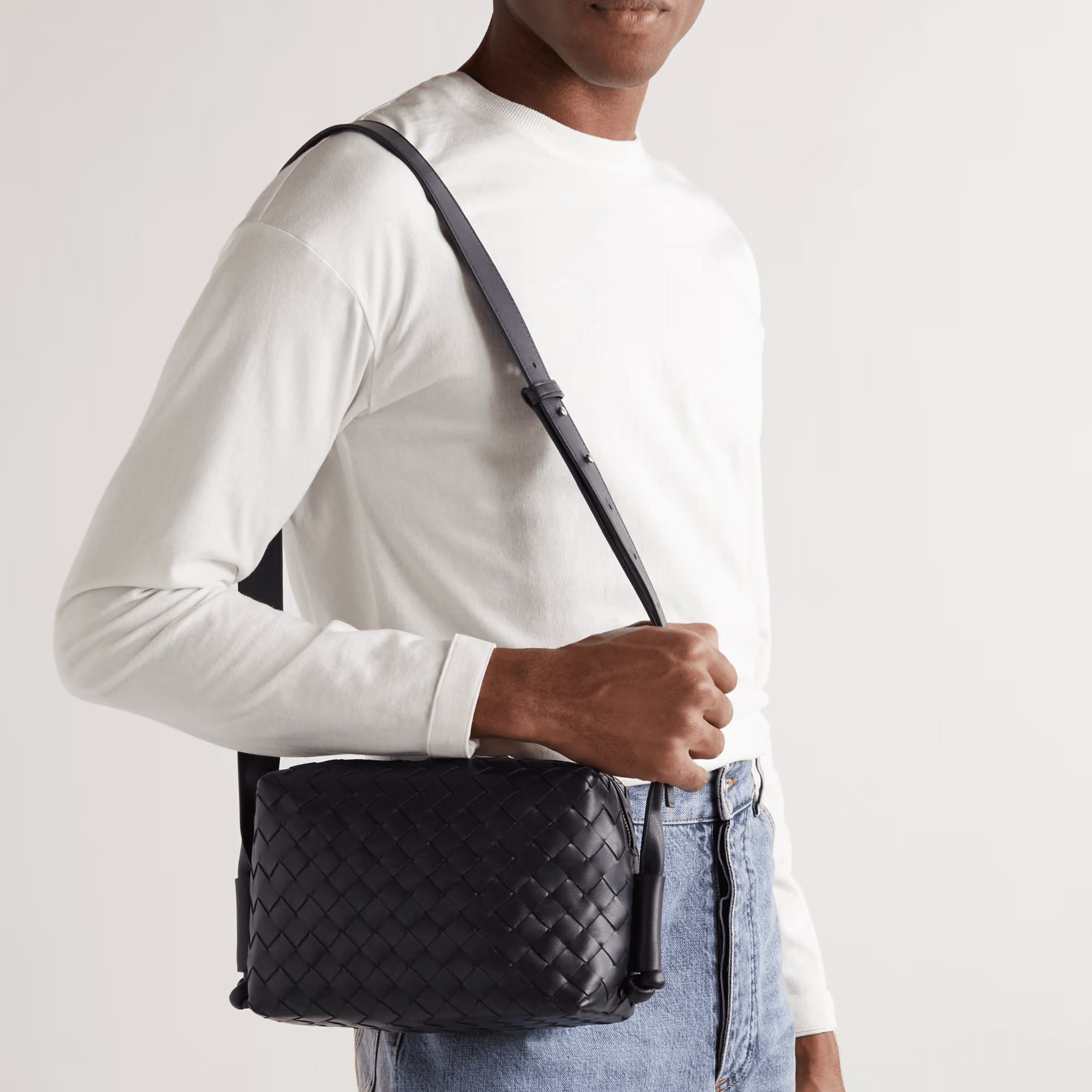 Men's Designer Shoulder Bags on Sale: Italian Craftsmanship at Outlet Prices