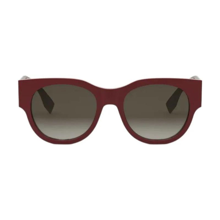 Fendi Sunglasses Square Full Rim, Red Frame And Brown Gradient Lens Fe40147I66F