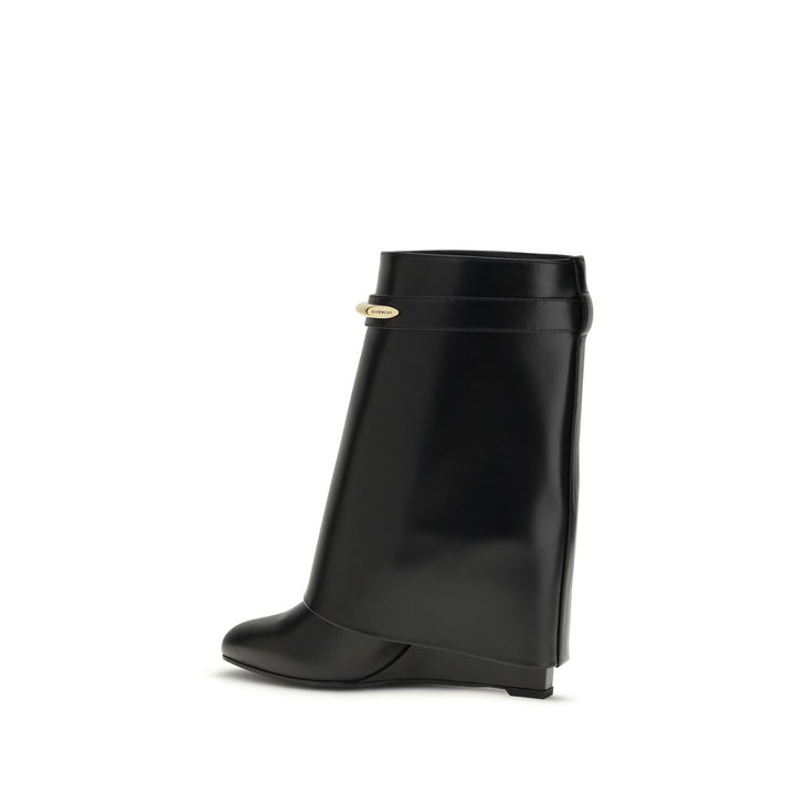 Givenchy Black Calf Leather Bos Taurus Ankle Boots
