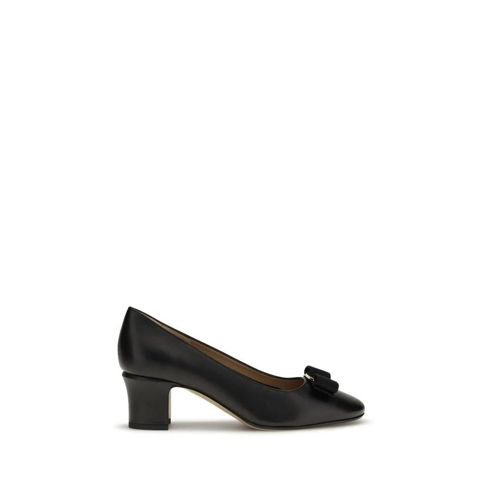 Ferragamo Sample Sale Ferragamo Black Calf Leather Bos Taurus High Heel Pumps - | Designer outlet