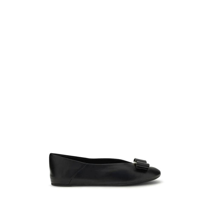 Ferragamo Sample Sale Ferragamo Black Calf Leather Bos Taurus Ballet Flats - | Designer outlet
