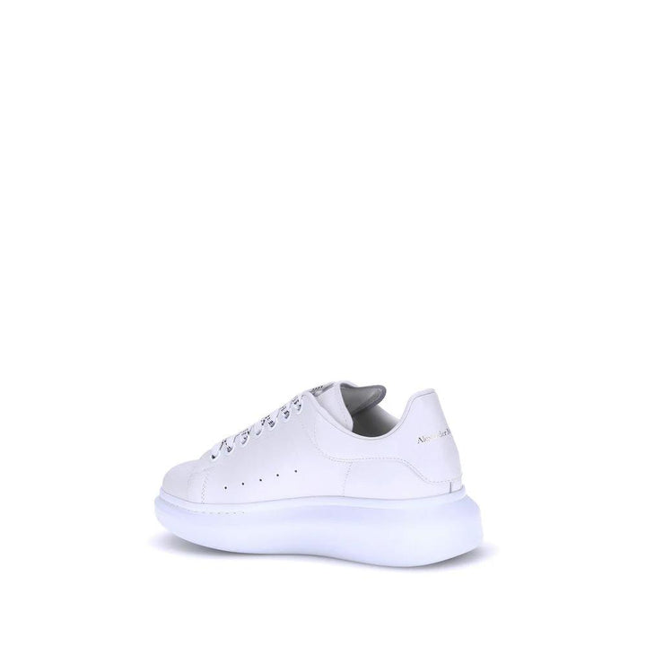 Alexander McQueen Sample Sale Alexander McQueen White Calf Leather Bos Taurus Platform Sneakers - | Designer outlet