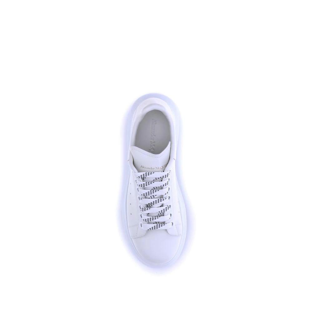 Alexander McQueen Sample Sale Alexander McQueen White Calf Leather Bos Taurus Platform Sneakers - | Designer outlet