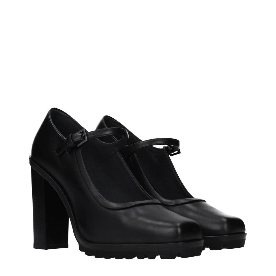 Max Mara Black Leather High Heel Pumps