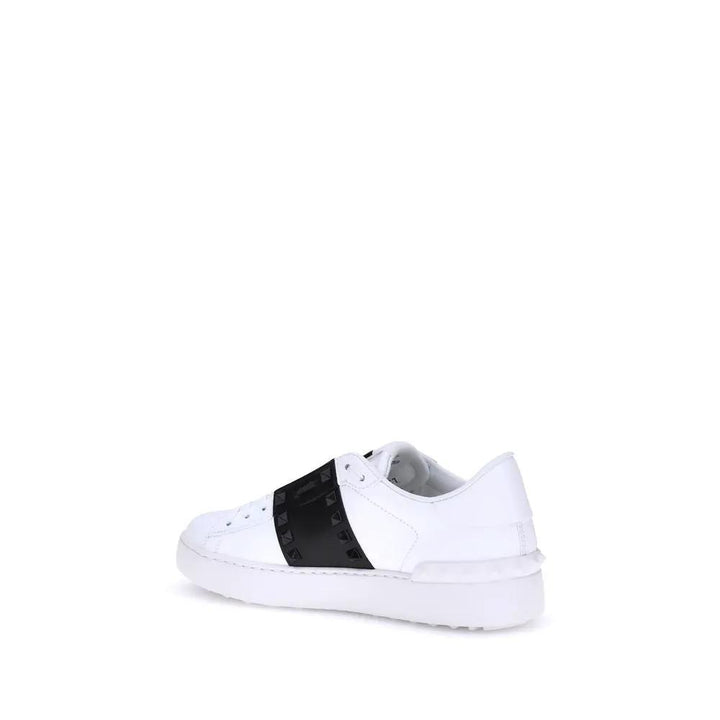 Valentino Garavani Sample Sale | Valentino Garavani White Calf Leather Bos Taurus Low Top Sneakers - | Designer outlet