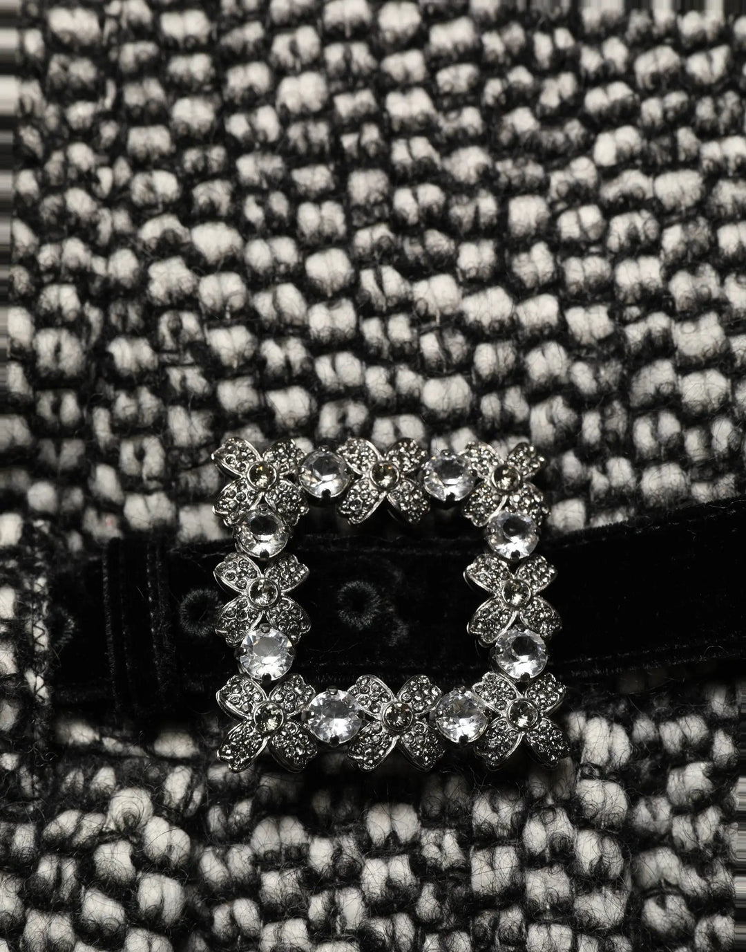 Dolce &amp; Gabbana Black White Tweed High Waist Pleated Skirt
