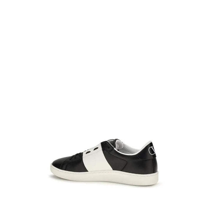 Valentino Garavani Sample Sale | Valentino Garavani Black Calf Leather Bos Taurus Sneakers - | Designer outlet