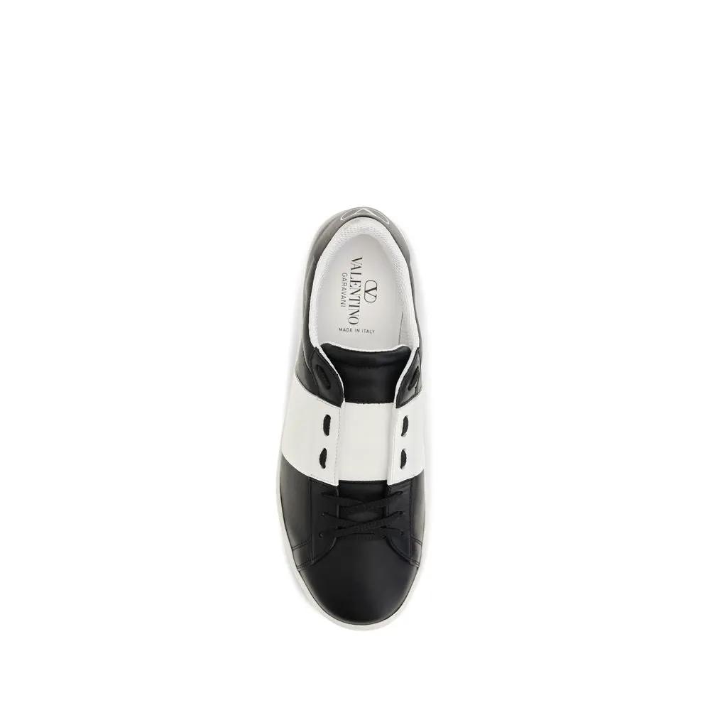 Valentino Garavani Sample Sale | Valentino Garavani Black Calf Leather Bos Taurus Sneakers - | Designer outlet