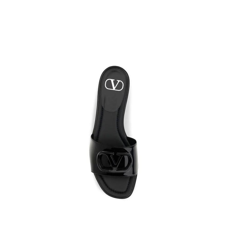 Valentino Garavani Sample Sale | Valentino Garavani Black Calf Leather Bos Taurus Flat Sandals - | Designer outlet