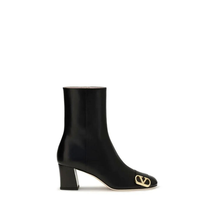 Valentino Garavani Sample Sale | Valentino Garavani Black Calf Leather Bos Taurus Ankle Boots - | Designer outlet