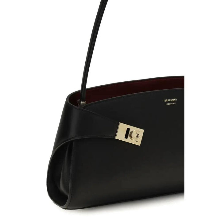 Ferragamo Sample Sale | Ferragamo Black Calf Leather Bos Taurus Shoulder Bag - | Designer outlet