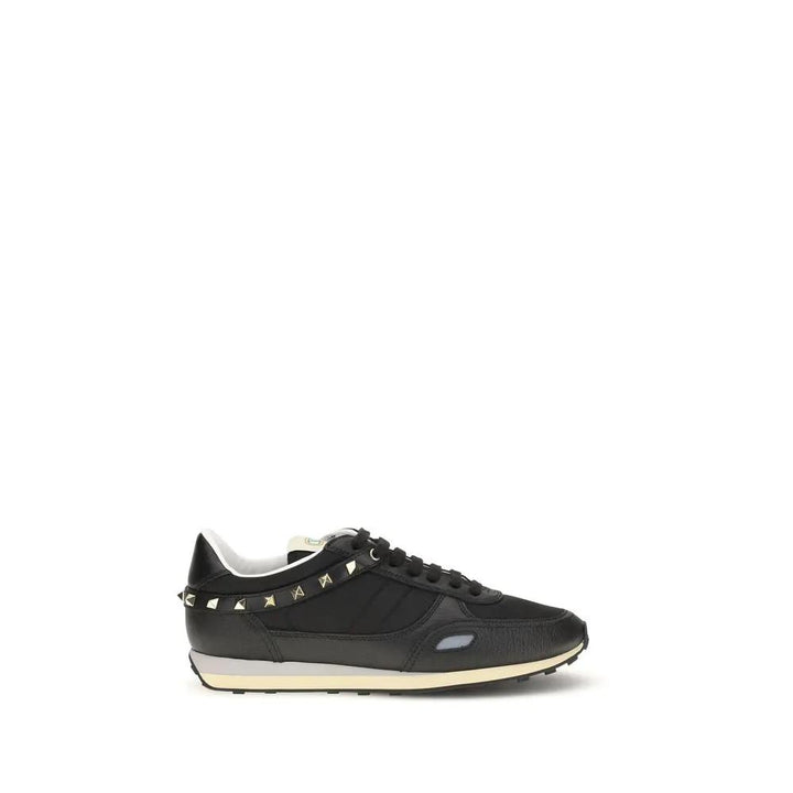 Valentino Garavani Sample Sale | Valentino Garavani Black Calf Leather Bos Taurus Athletic Sneakers - | Designer outlet