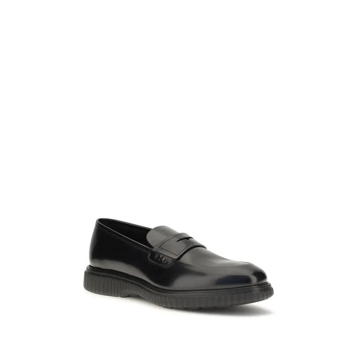 Ferragamo Sample Sale | Ferragamo Black Calf Leather Bos Taurus Slip-On Loafers - | Designer outlet