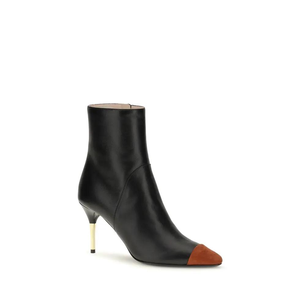 Valentino Garavani Sample Sale | Valentino Garavani Black Calf Leather Bos Taurus Ankle Boots - | Designer outlet