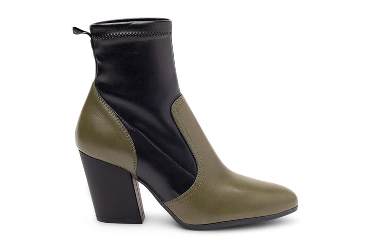 Hogan 80Mm Two-Tone Block-Heel Boots in GREEN