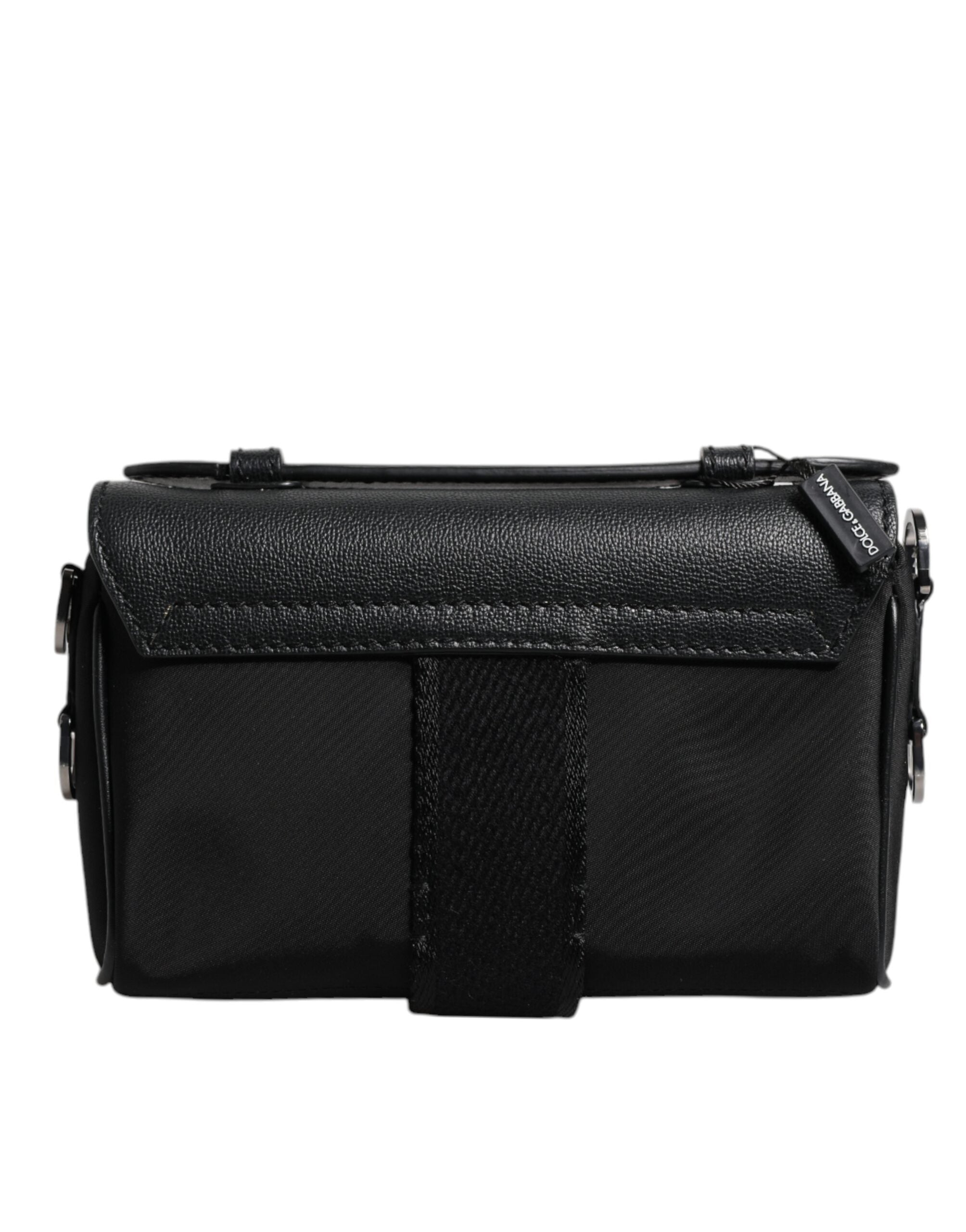 ショルダーバッグ・ポシェット Dolce & Gabbana Black Crossbody Bag With Logo Plaque Dolce & Gabbana Black Logo Plaque Leather Buckled Shoulder