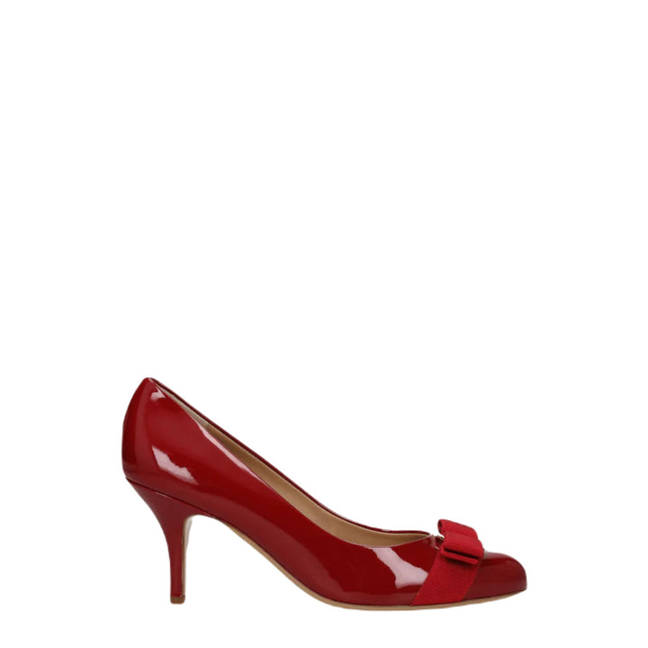 Zapatos de salón para mujer Ferragamo Carla 70 en color rojo