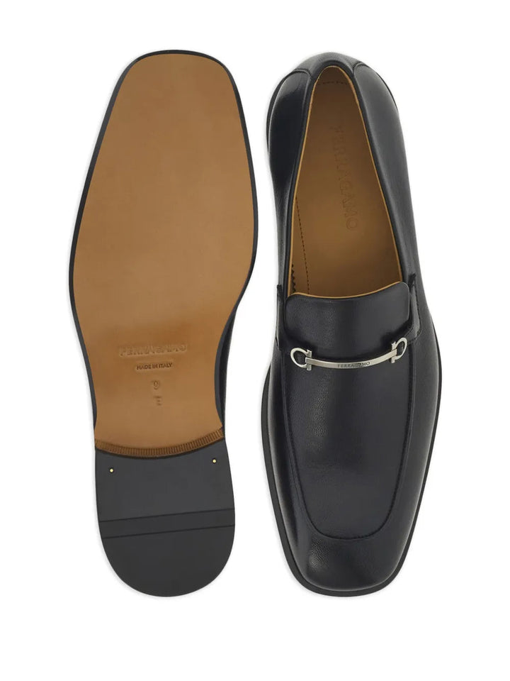 Ferragamo Gancini-Plaque Leather Loafers 021619762601