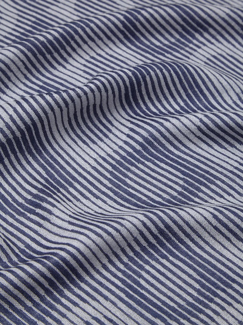 Ferragamo Gancini-Print Frayed-Hem Scarf