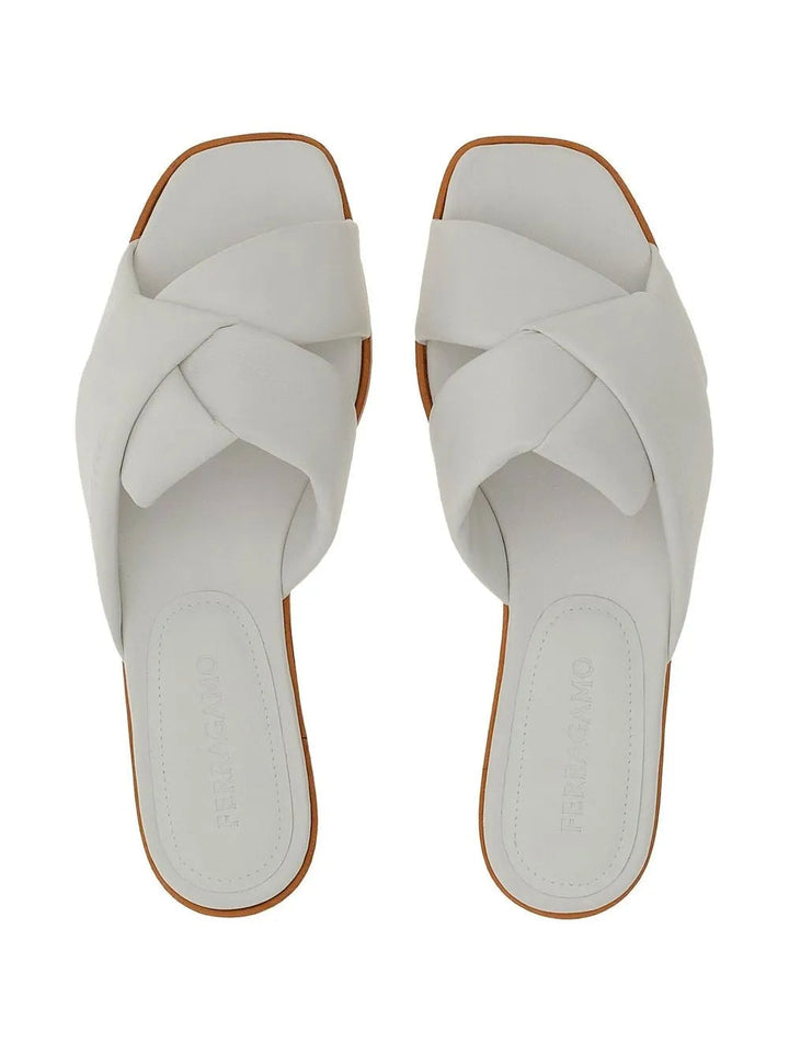 Ferragamo Knot-Detail Leather Slides
