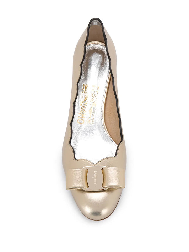 Ferragamo Vara Bow Pumps in GOLD