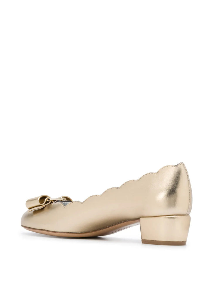 Ferragamo Vara Bow Pumps in GOLD