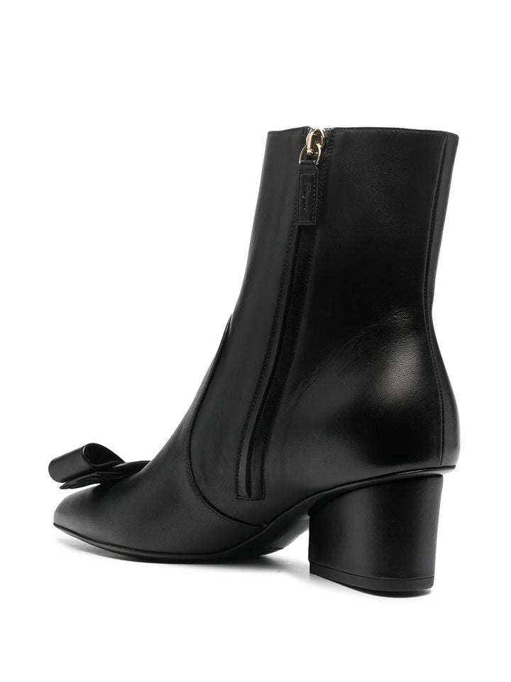 Ferragamo 55Mm Viva Bow-Detail Boots