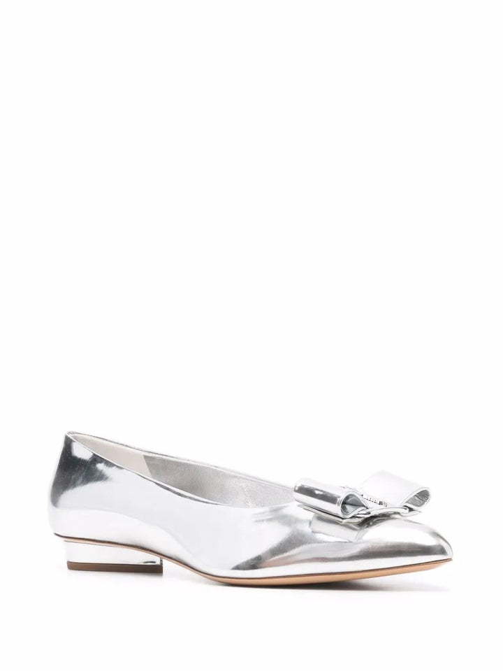 Ferragamo Viva Bow Ballerina Shoes in SILVER
