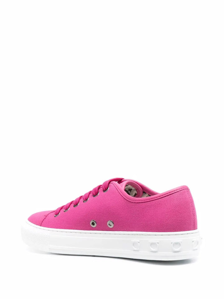 Ferragamo Logo-Embossed Low-Top Sneakers 030250751272