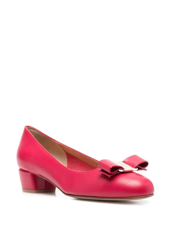 Ferragamo Vara-Bow Décolleté Pumps