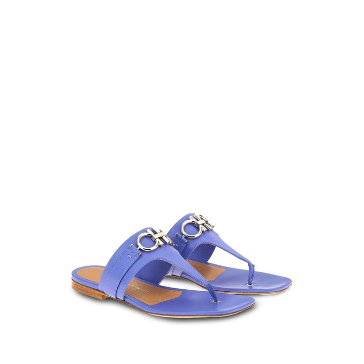 Ferragamo Gancini Leather Flat Sandals in BLUE