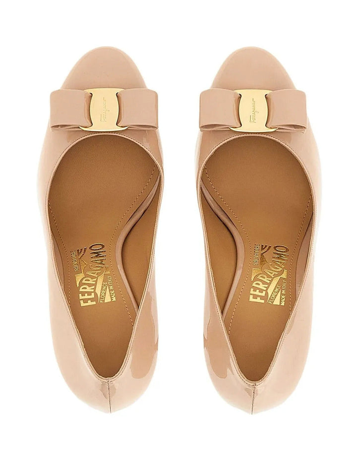 Ferragamo Kali Women's Pumps Beige