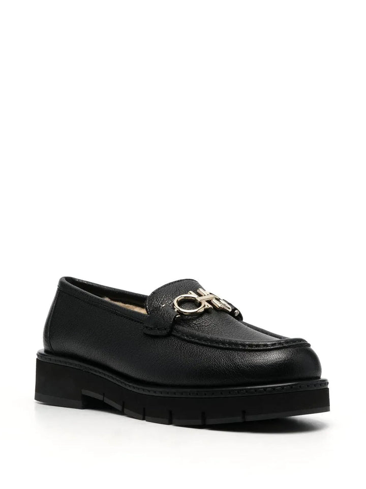 Ferragamo Buckle-Detail Leather Loafers in BLACK