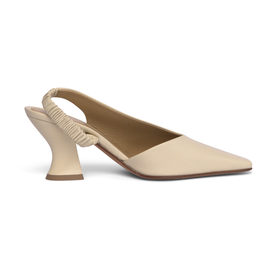 Bottega Veneta Almond 85 Mm Pumps in NEUTRALS