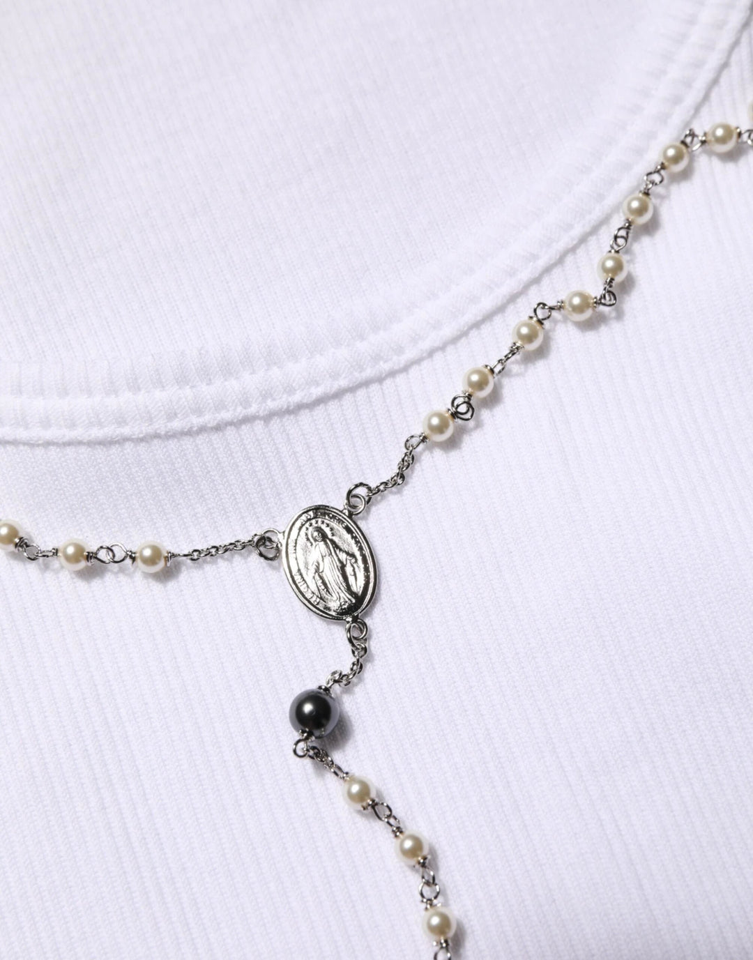 Dolce &amp; Gabbana Sample Sale Dolce &amp; Gabbana White Cotton Chain Necklace Tank Top T-shirt - | Designer outlet