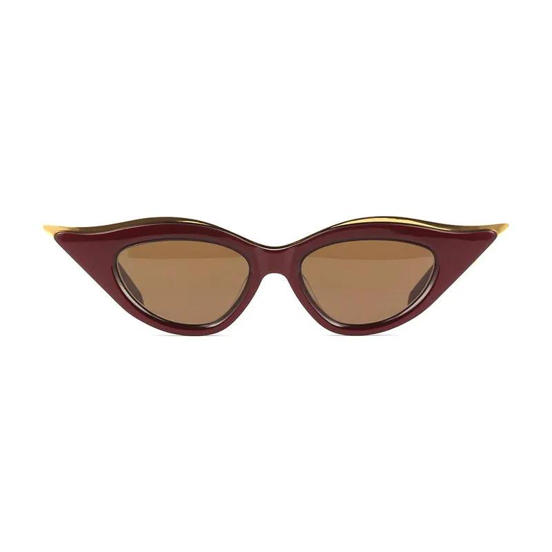Valentino Sample Sale | Valentino Sunglasses Cat Eye Full Rim, Bordeaux/yellow Gold Frame And Dark Brown Ar Lens Vls-114B - Sunglasses | Designer outlet