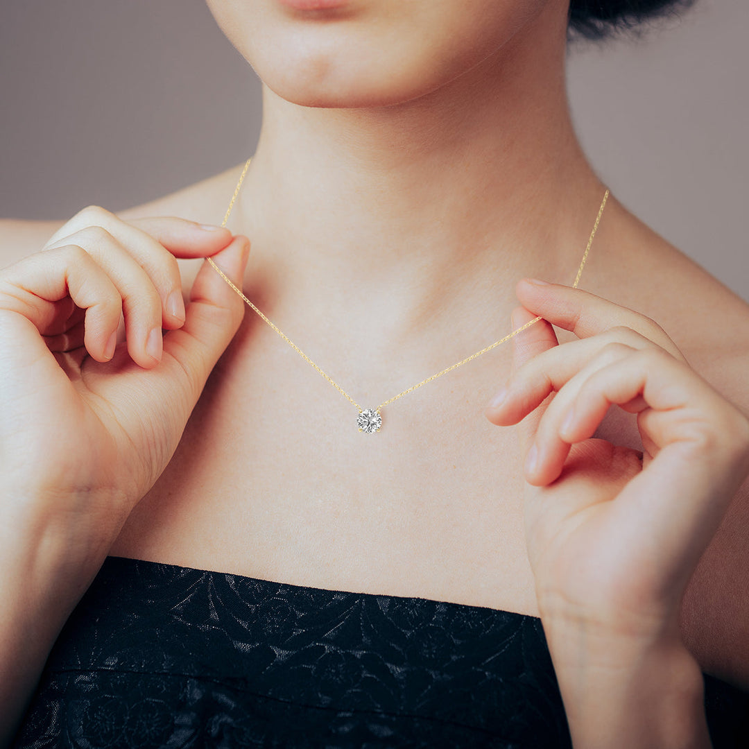 Lab Grown 3/4 Carat Floating Round Diamond Solitaire Pendant In 14K Yellow Gold (F-G Color, Vvs1-Vvs2 Clarity)