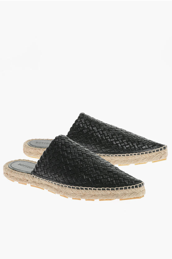 ESPADRILLE Sabot puntiagudo de piel trenzada de Bottega Veneta