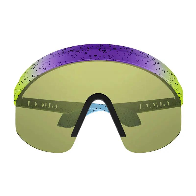 Gucci Sunglasses Shield Semi Rim, Violet Shaded Green Frame And Light Green Lens Gg1477S001