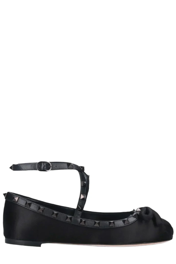 Valentino Garavani Rockstud Bow Detailed Ballerina Shoes