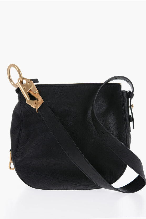 Bolso KNIGHT de piel granulada de Burberry con cierre de mosquetón