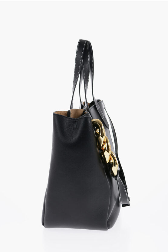 Bolso de mano de piel con detalle de cadena de JW Anderson