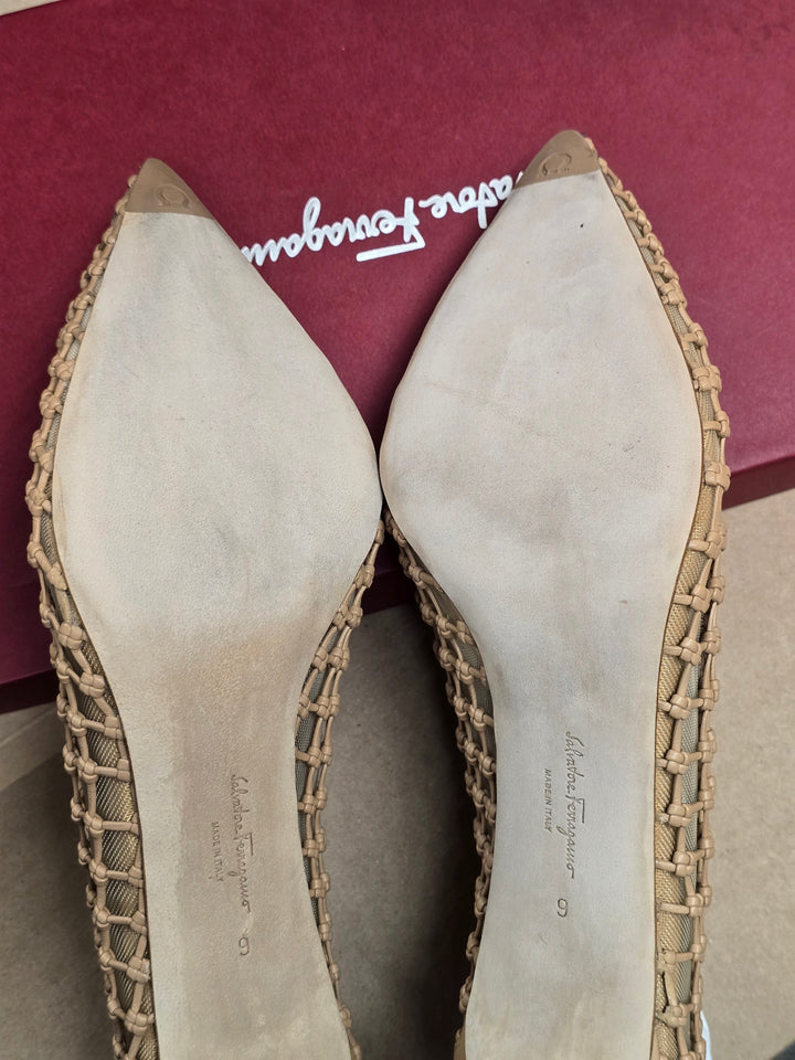 Salvatore FerragamoShoes - Ferragamo Ilary N70 Women's Pumps - ILARY N70 0753831 - Ask Me Wear